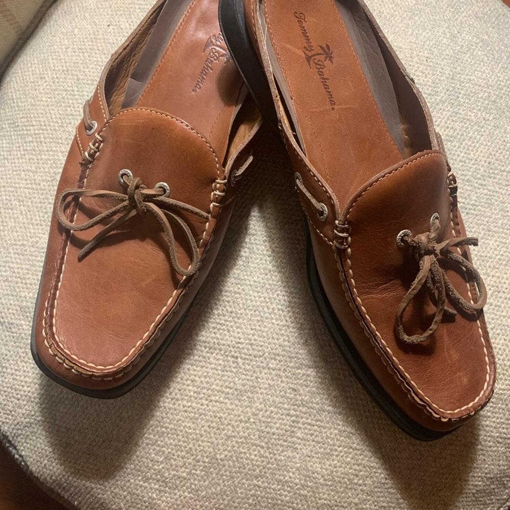 Tommy Bahama leather mules